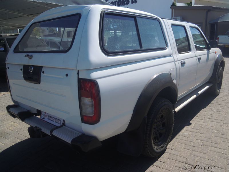 Nissan NP300 D/CAB 3.2D 4X4 in Namibia
