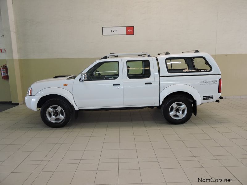 Nissan NP300 Hardbody 2.5 in Namibia