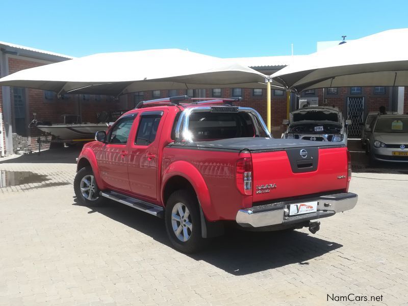 Nissan Navara 3.0D V6 in Namibia