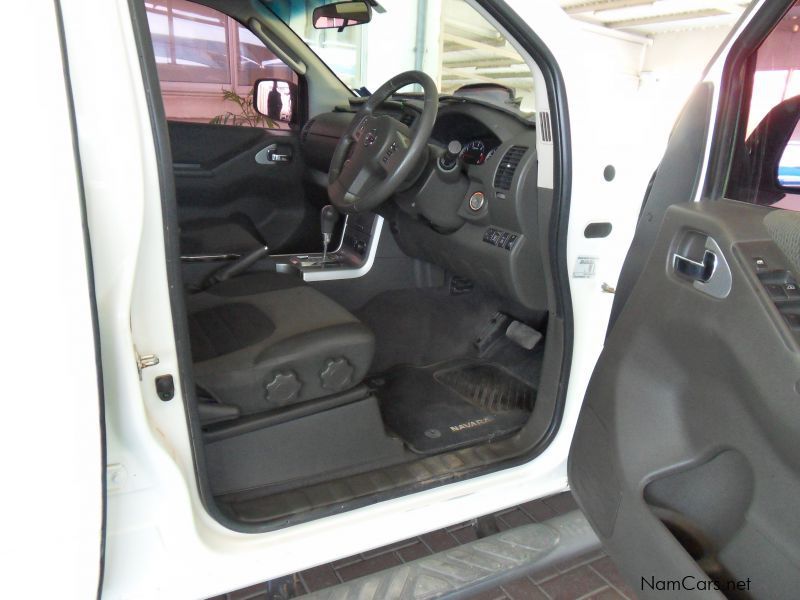 Nissan Nissan Navara 2.5 dCi LE A/T in Namibia
