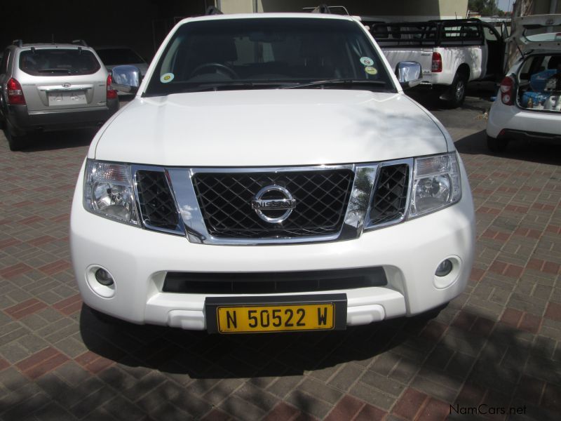 Nissan Pathfinder in Namibia