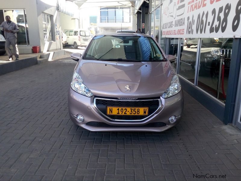 Peugeot 208 1.2VTi Access in Namibia