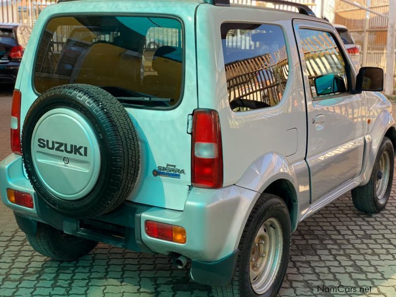 Suzuki Jimny in Namibia