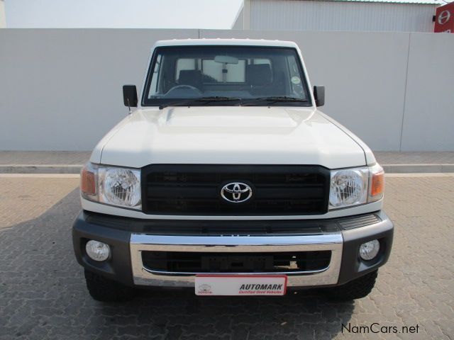 Toyota 4.0 V6 L/CRUISER P/UP S/CAB LWB in Namibia