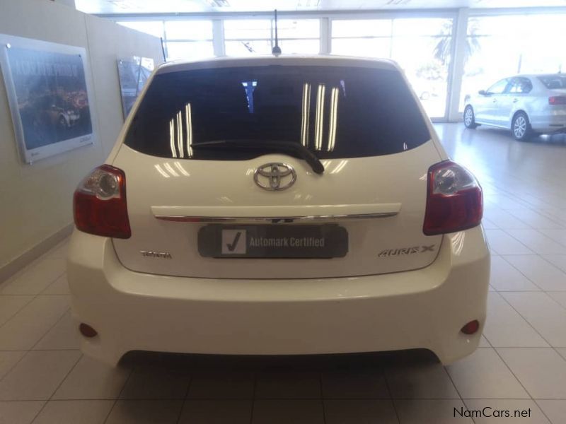 Toyota AURIS  X 1.3 6 M10 in Namibia