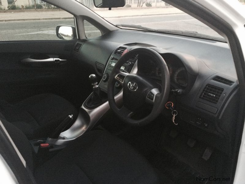 Toyota AURIS 1.3 X in Namibia