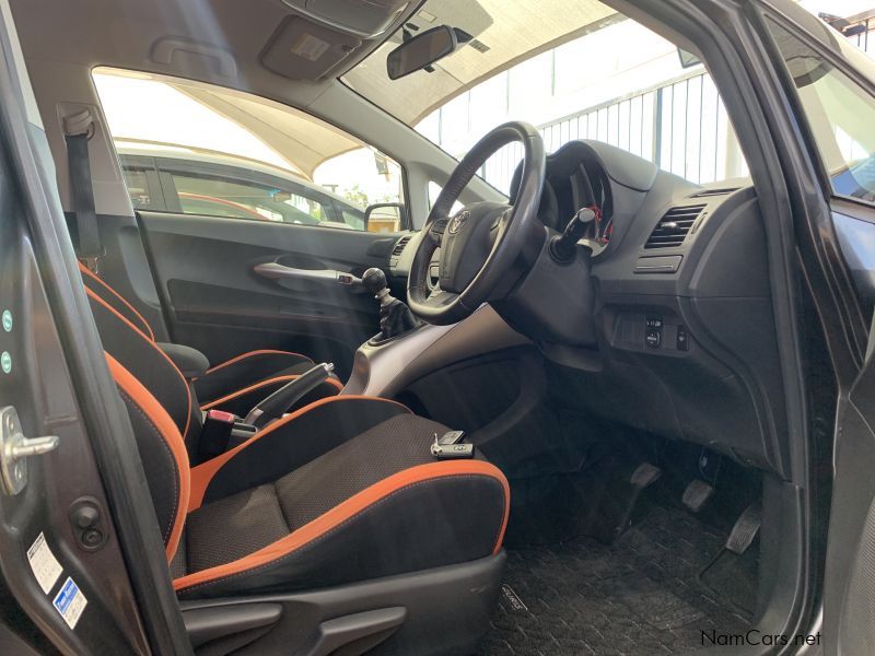 Toyota Auris Rs 6 speed manual Transmission in Namibia