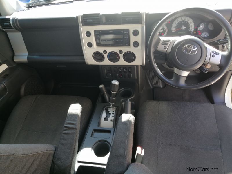 Toyota FJ Cruiser 4.0 V6 in Namibia