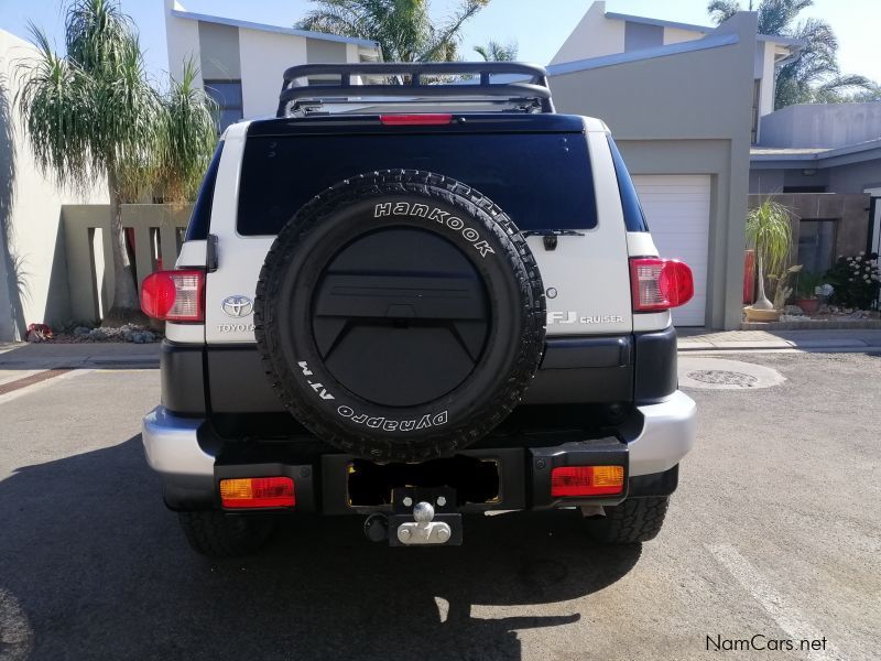 Toyota FJ Cruiser 4.0 V6 4x4 in Namibia