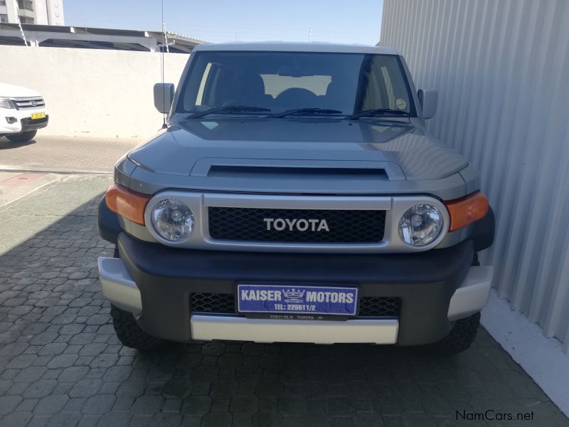 Toyota FJ Cruiser 4.0 V6 A/T 4X4 in Namibia