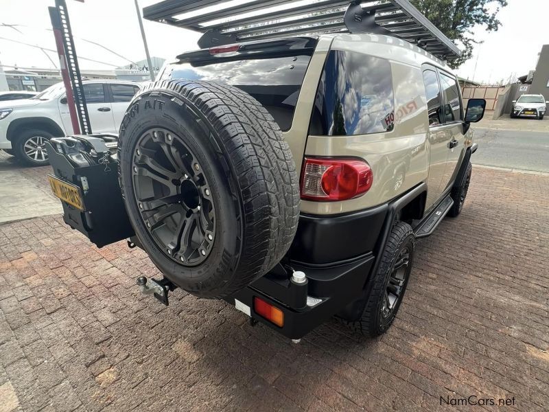 Toyota FJ Cruiser 4.0 V6 Auto in Namibia