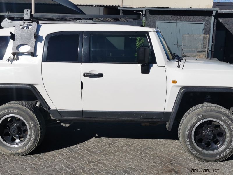 Toyota FJ Cruiser 4.0 V6 in Namibia