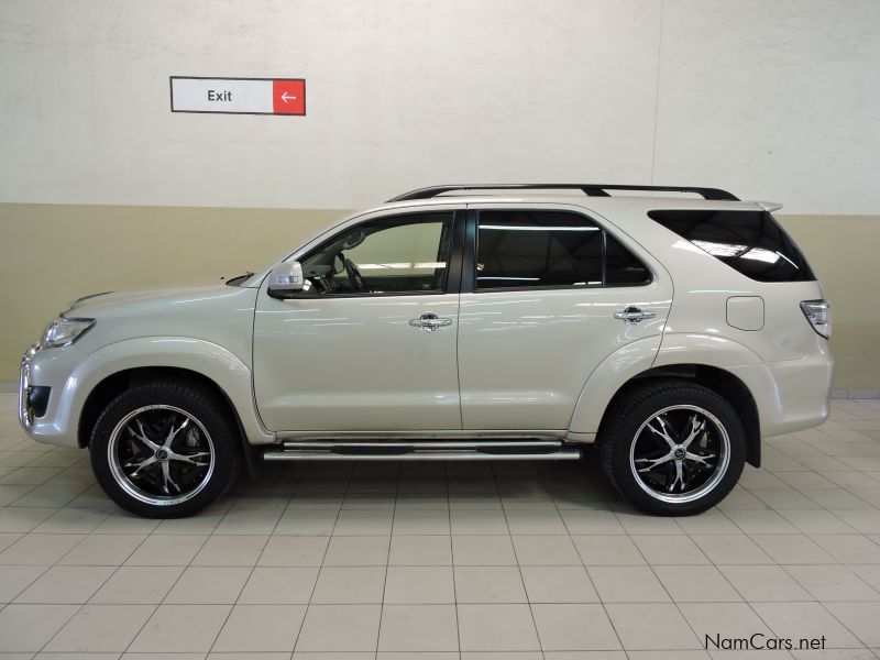 Toyota FORTUNER 40 V6 HERITAGE A/T 4X4 in Namibia