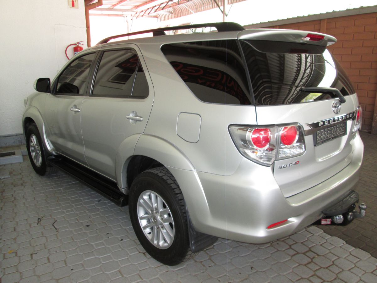 Toyota Fortuner 3.0 D4D 4x4 A/T in Namibia