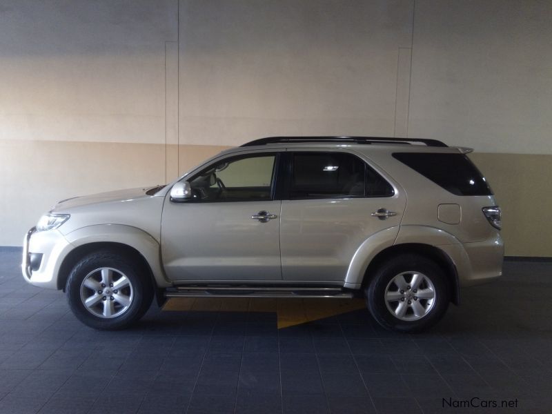 Toyota Fortuner 4.0 V6 4X4 AT in Namibia
