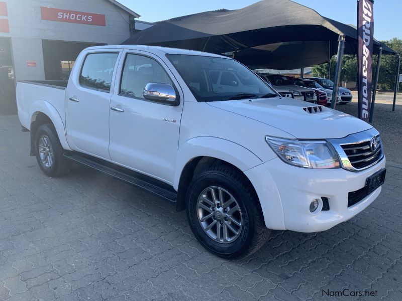 Toyota HILUX 3.0 D-4D A/T 4X4 in Namibia