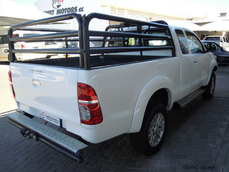 Toyota HILUX 3.0 D4D CLUBCAB 4X4 in Namibia