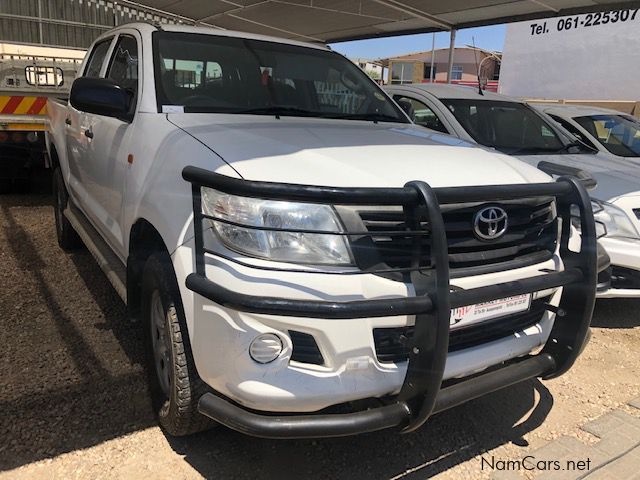 Toyota Hilux 2.5 D4D 4x4 in Namibia