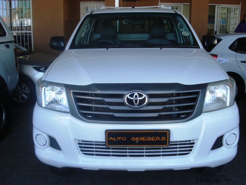 Toyota Hilux 2.5 D4D S/C 4x4 SRX in Namibia