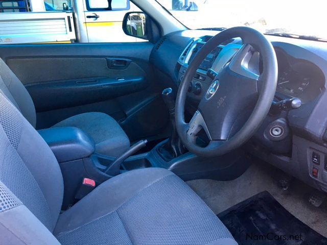 Toyota Hilux 2.5 D4D SRX E/Cab in Namibia