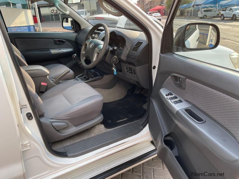 Toyota Hilux 2.5D-4D SRX 4x4 P/U D/C in Namibia