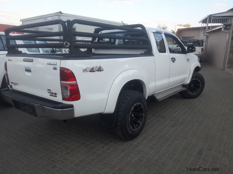 Toyota Hilux 3.0 4x4 smartcab in Namibia