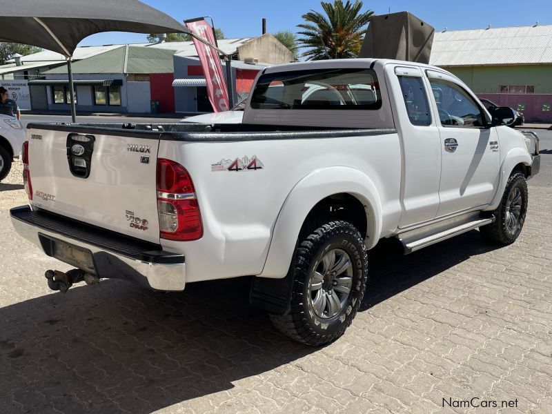 Toyota Hilux 3.0 D-4D VIGO P/U E/C M/t 4X4 in Namibia