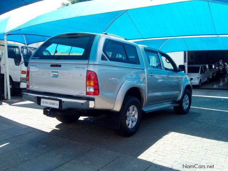 Toyota Hilux 4.0 D/C Automatic 4x4 in Namibia