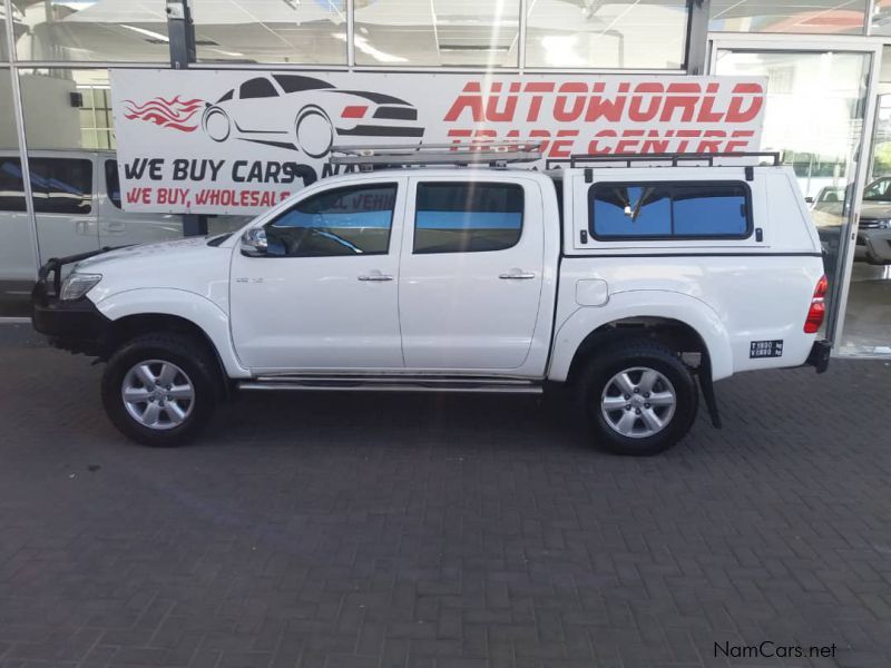 Toyota Hilux 4.0 V6 4x4 D/C A/T in Namibia