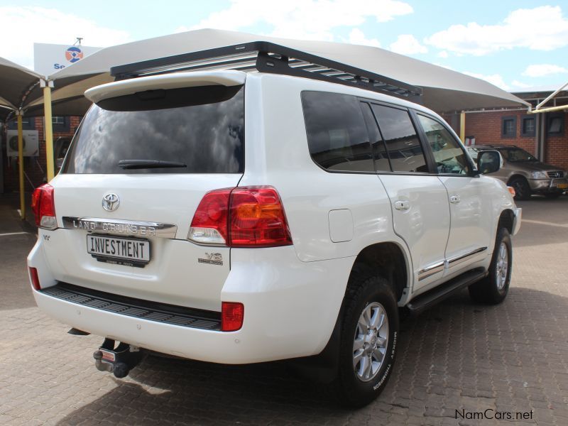 Toyota LANDCRUISER 200SERIES 4.5V8 DIESEL VX in Namibia