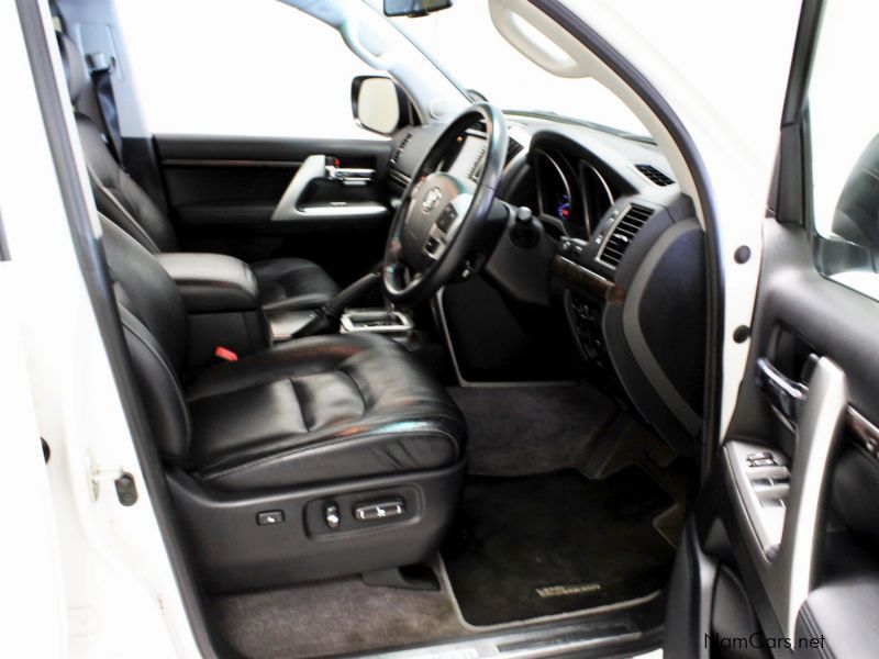 Used Toyota Land Cruiser 200 series 2012 Land Cruiser 200 series for sale Windhoek Toyota
