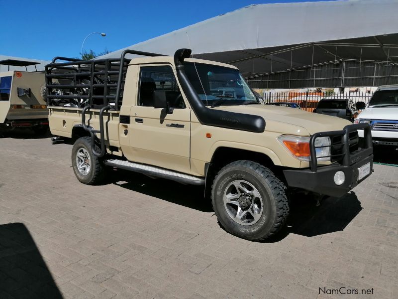 Toyota Land Cruiser 79 4.2D P/U S/C in Namibia