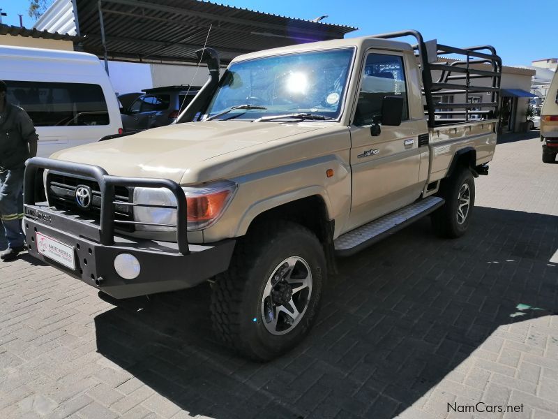 Toyota Land Cruiser 79 4.2D P/U S/C in Namibia