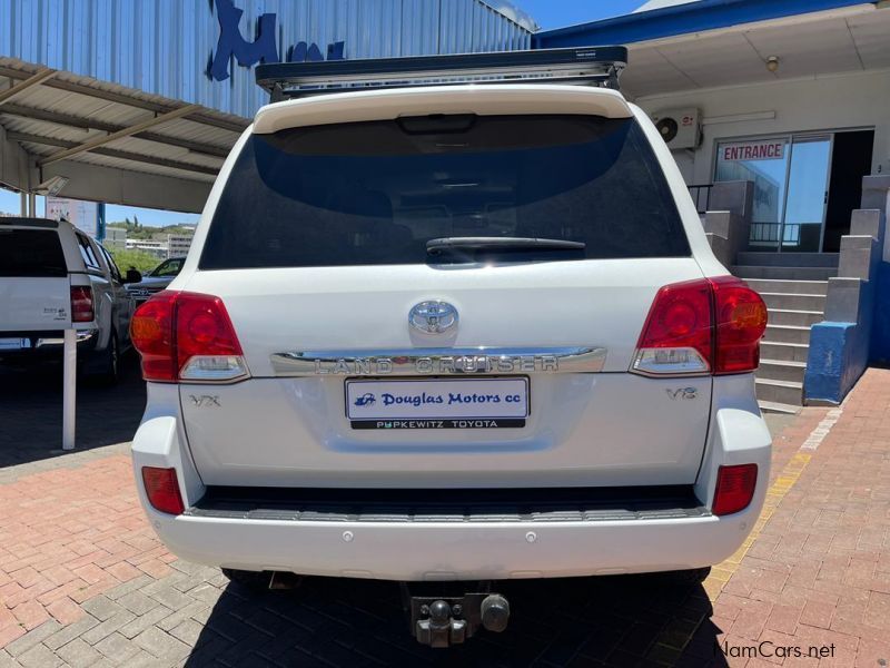 Toyota LandCruiser 200 V8 4.6 VX A/T in Namibia