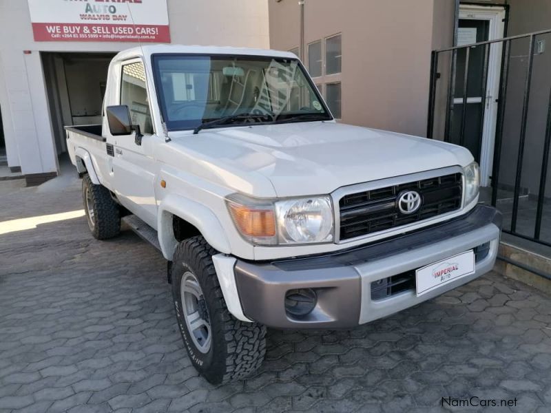 Toyota Landcruiser 79 4.0p P/u S/c in Namibia