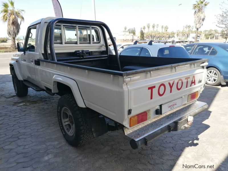 Toyota Landcruiser 79 4.0p P/u S/c in Namibia