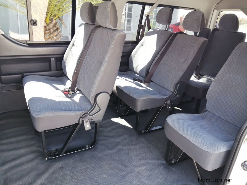 Toyota QUANTUM 2.7P 10 SEATERS in Namibia