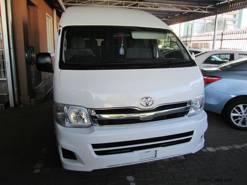 Toyota Quantum 2.7VVTi 14 seater in Namibia