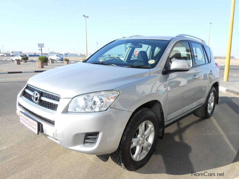 Toyota Rav 4   2.0  4x4 in Namibia