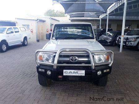 Toyota Toyota Landcruiser 76 4.2D in Namibia