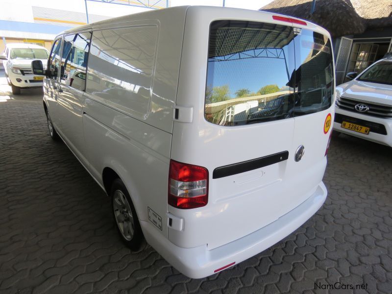 Volkswagen TRANSPORTER CREW BUS 2.0 TDI 8 SEATER in Namibia