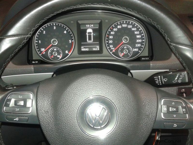 Volkswagen Touran 2.0 TDI DSG 7 Seater in Namibia