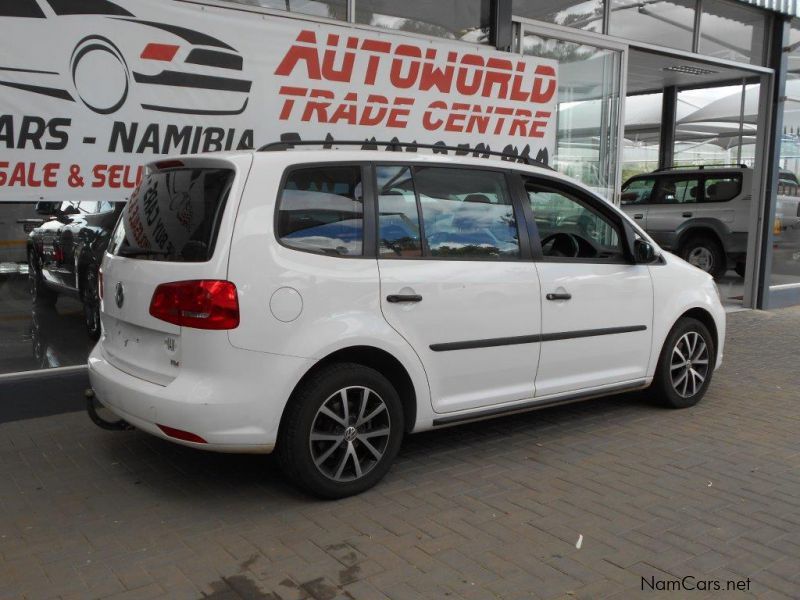 Volkswagen Touran 2.0 Tdi Comfortline Dsg in Namibia