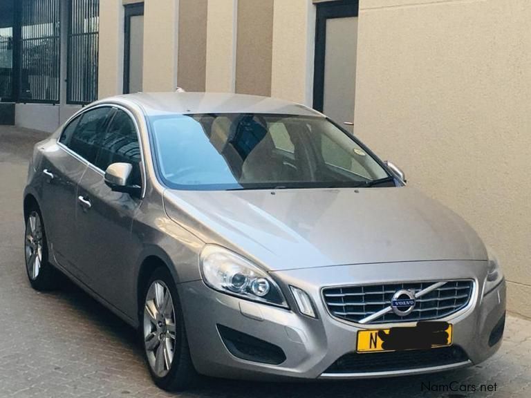 Volvo S60 T3 in Namibia