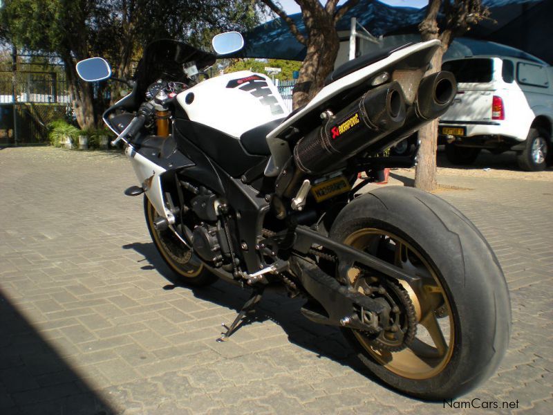 Yamaha R1 ycci in Namibia