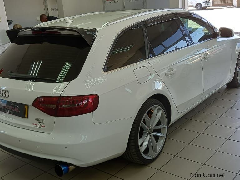 Audi A4 2.0 AVANT MULTITRONIC (B7) in Namibia