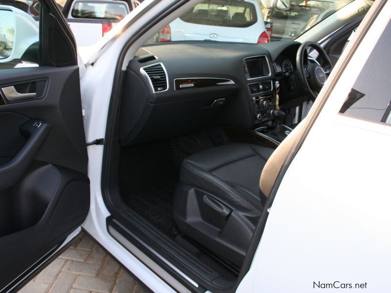 Audi Q5 2.0 Tfsi quattro SE tip in Namibia