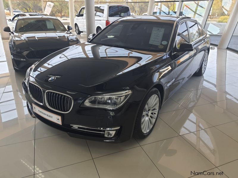 BMW 760 Li in Namibia