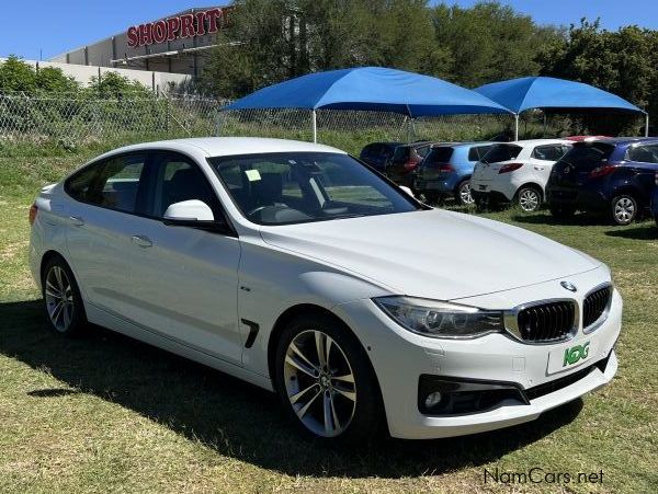 BMW GT 320i in Namibia