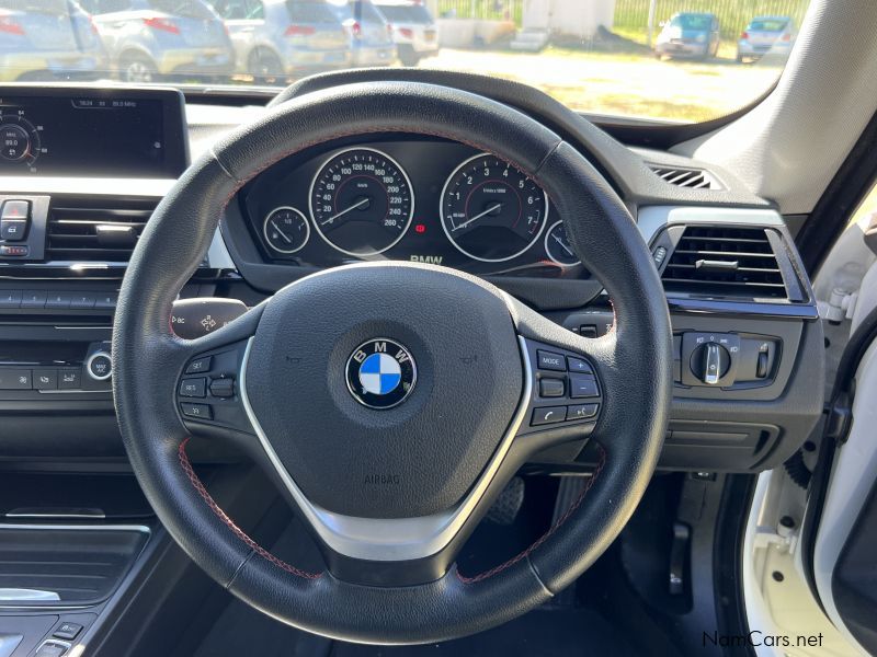 BMW GT 320i in Namibia